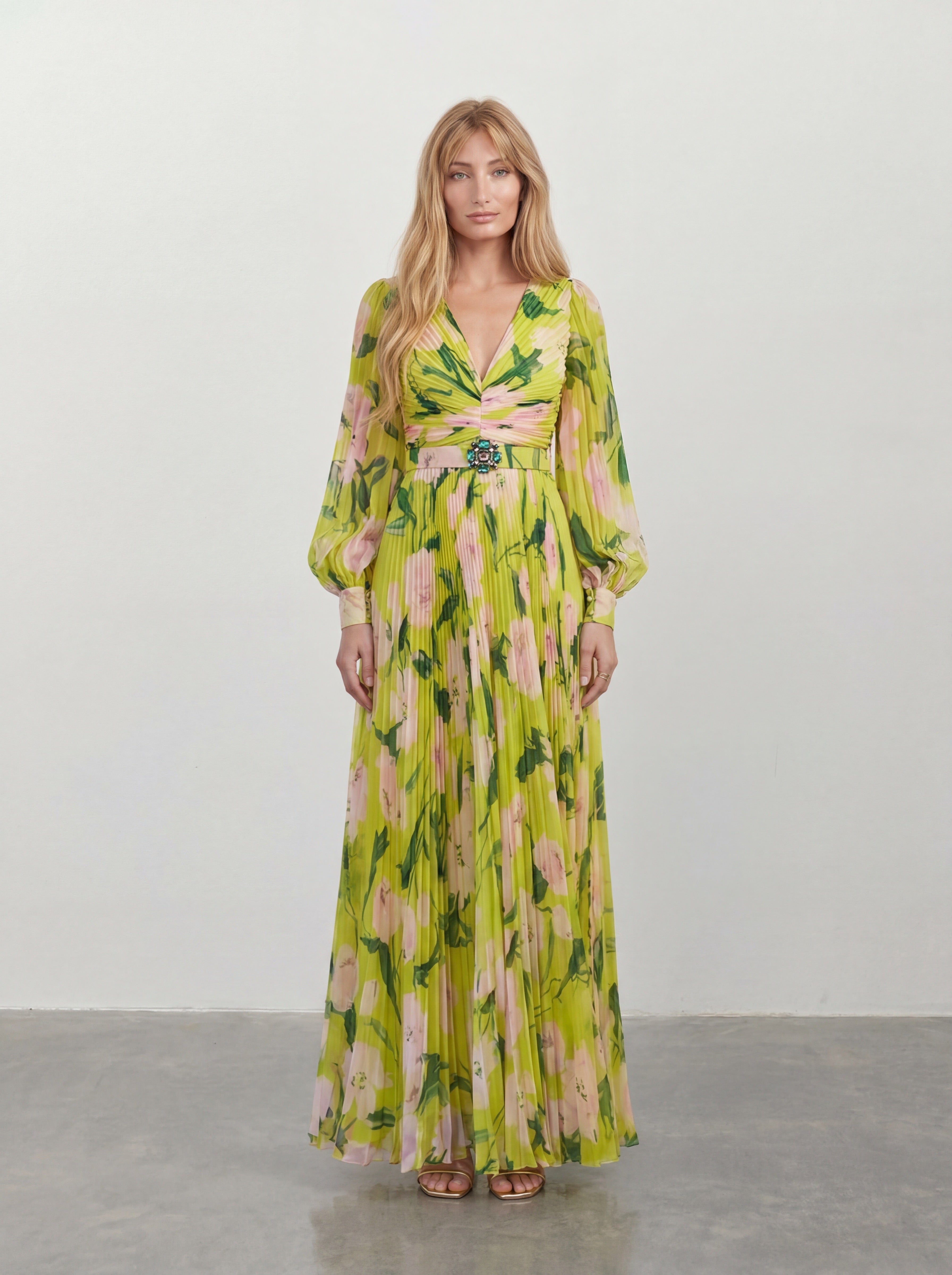 Plisowana sukienka maxi w kwiatowy print – Zielony i Wielokolorowy – przód